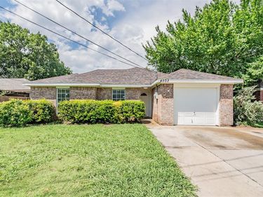 4503 Mexicana Road, Dallas, TX 75212