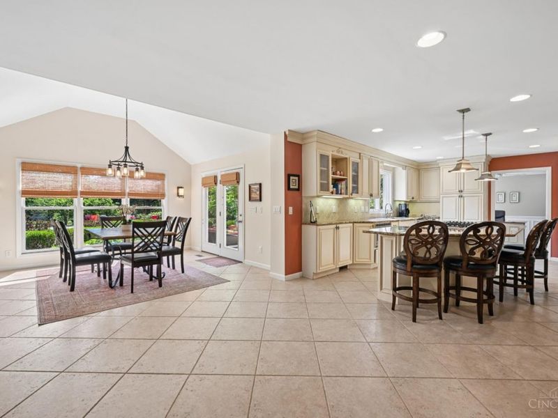 10060 Morganstrace Drive, Symmes Township, OH 45140 Photo 10