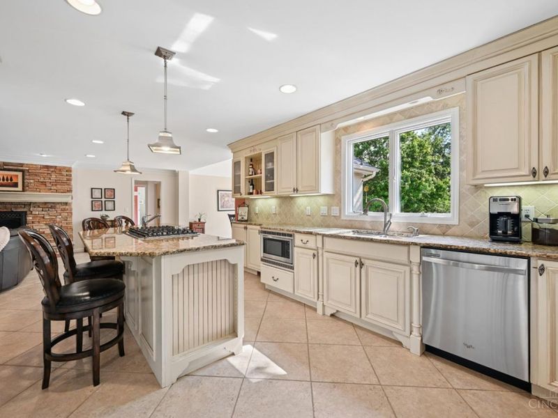 10060 Morganstrace Drive, Symmes Township, OH 45140 Photo 7