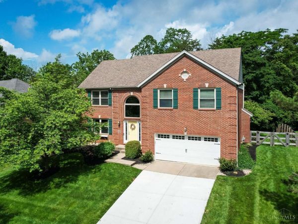 219 W Stoneridge, Milford, OH 45150