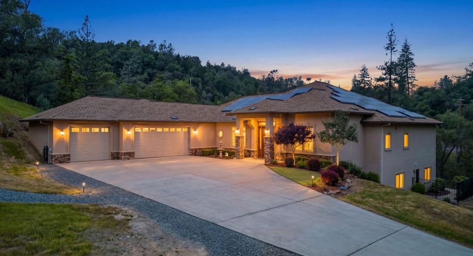 4554 Cross Creek Rd, Cool, CA 95614 Photo