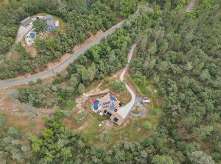 4554 Cross Creek Rd, Cool, CA 95614 Photo