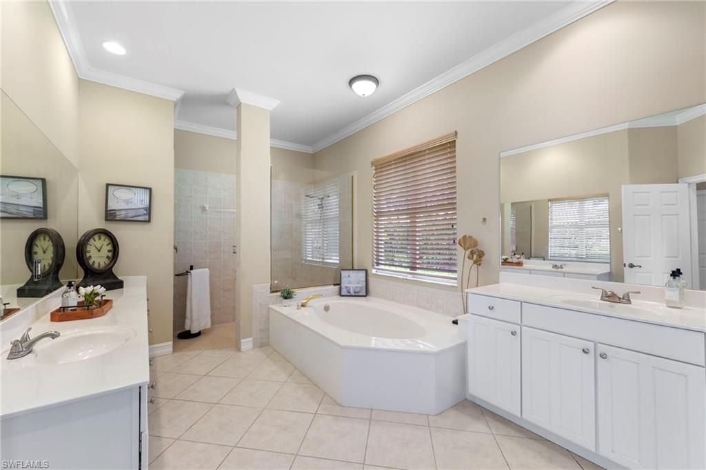 12535 Wildcat Cove Cir, Estero, FL 33928 Photo