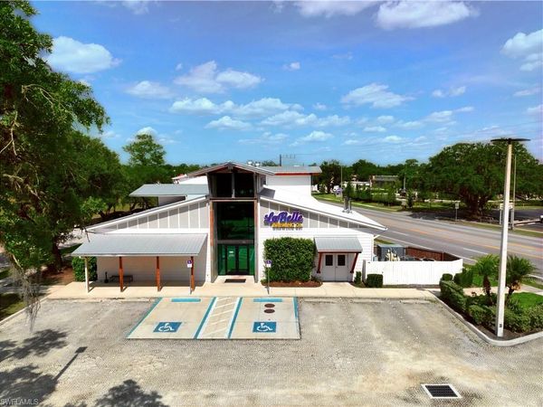 670 W Hickpochee AVE, LABELLE, FL 33935