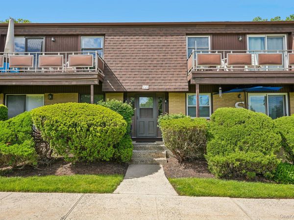 2 Germonds Village , Unit 12, Bardonia, NY 10954