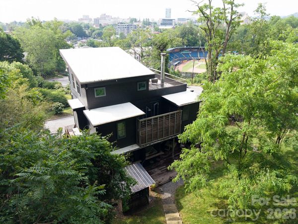 53 Buchanan Place, Asheville, NC 28801