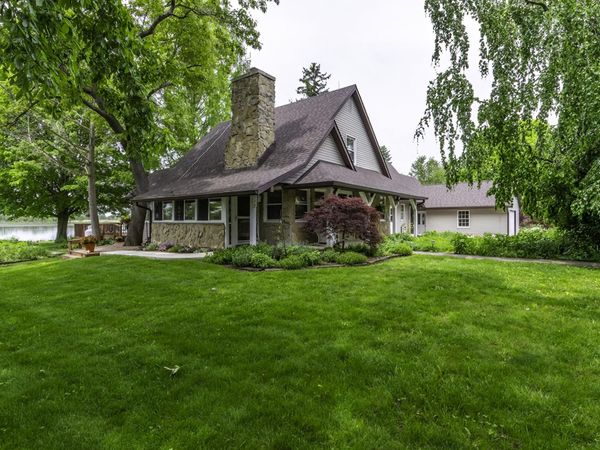 135 N 1075 W, Angola, IN 46703