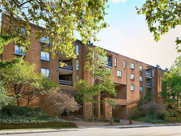 5000 Fifth, Unit 101, Pittsburgh, PA 15232