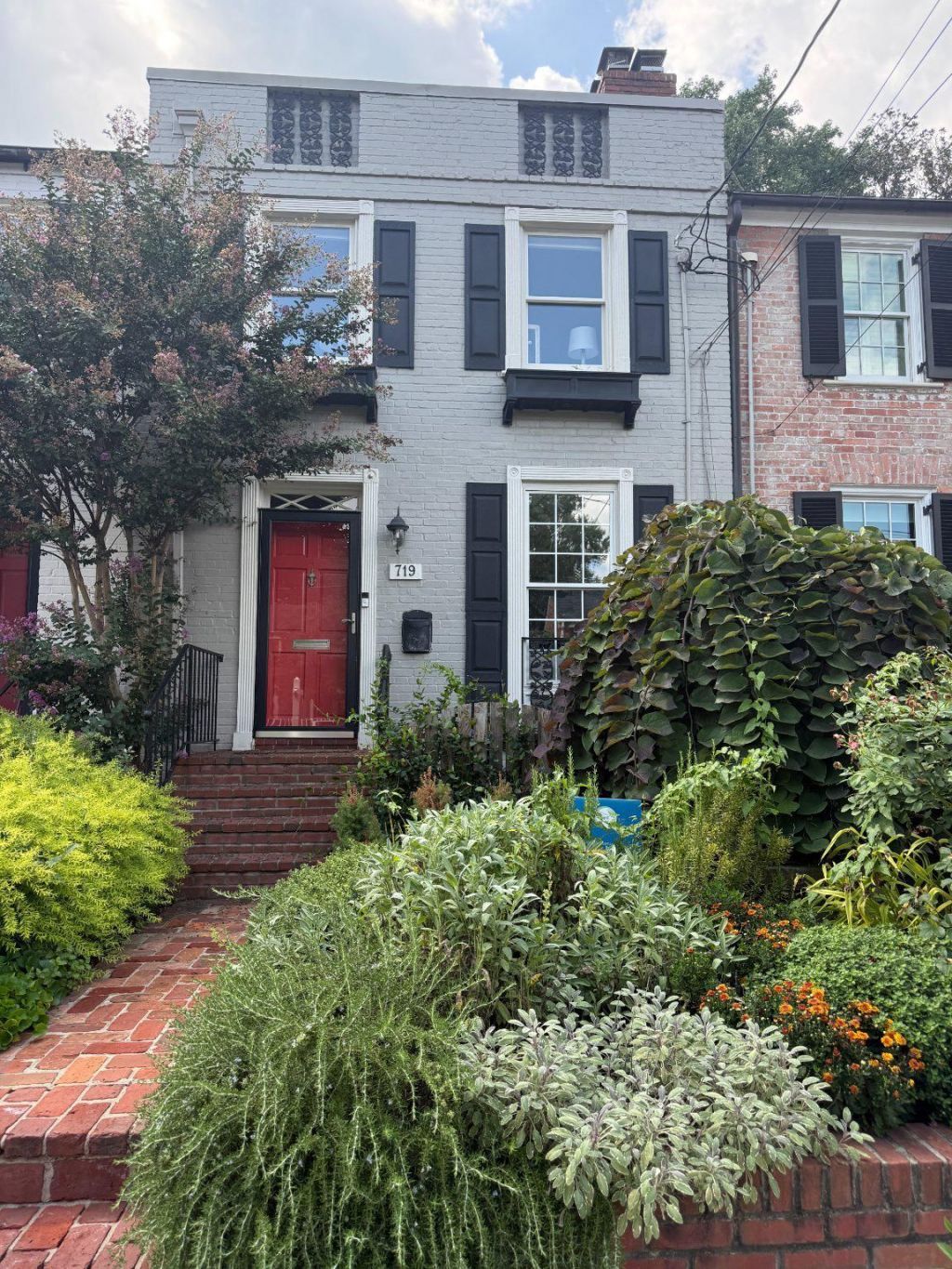 719 S Royal Street, Alexandria, VA 22314 Main Photo