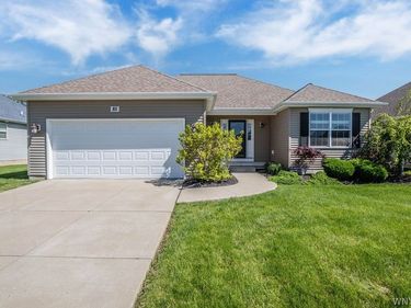 85 Cottagewood Lane , Grand Island, NY 14072