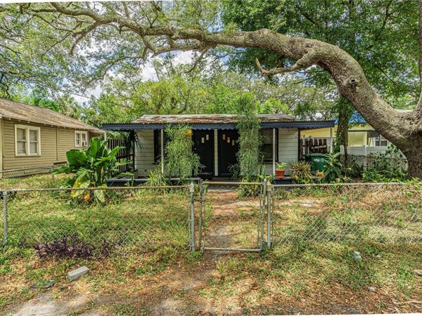 10704 N ANNETTE AVENUE , TAMPA, FL 33612