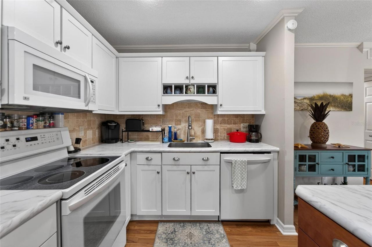 301 Kings Boulevard, Unit 138, Sun City Center, FL 33573 Photo