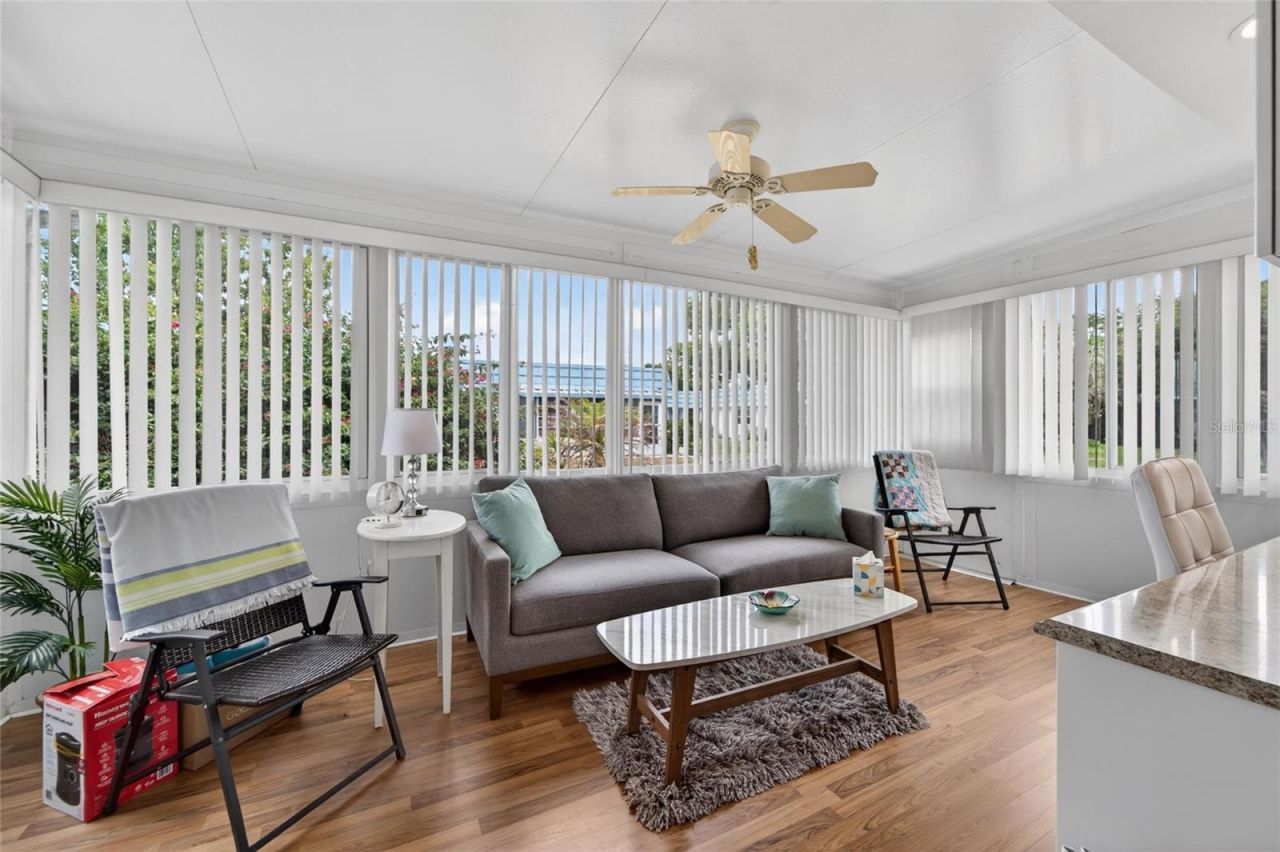 301 Kings Boulevard, Unit 138, Sun City Center, FL 33573 Photo