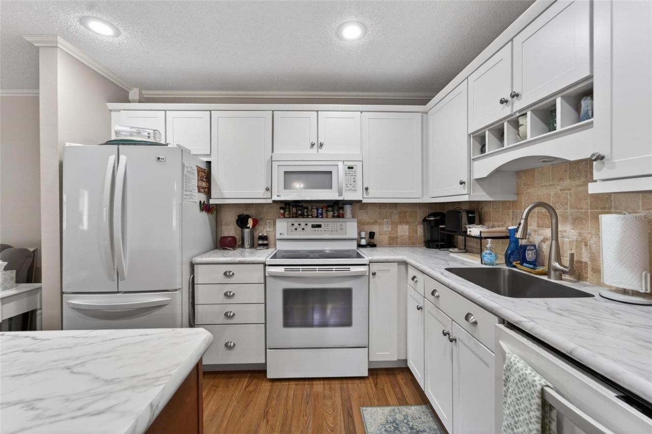 301 Kings Boulevard, Unit 138, Sun City Center, FL 33573 Photo