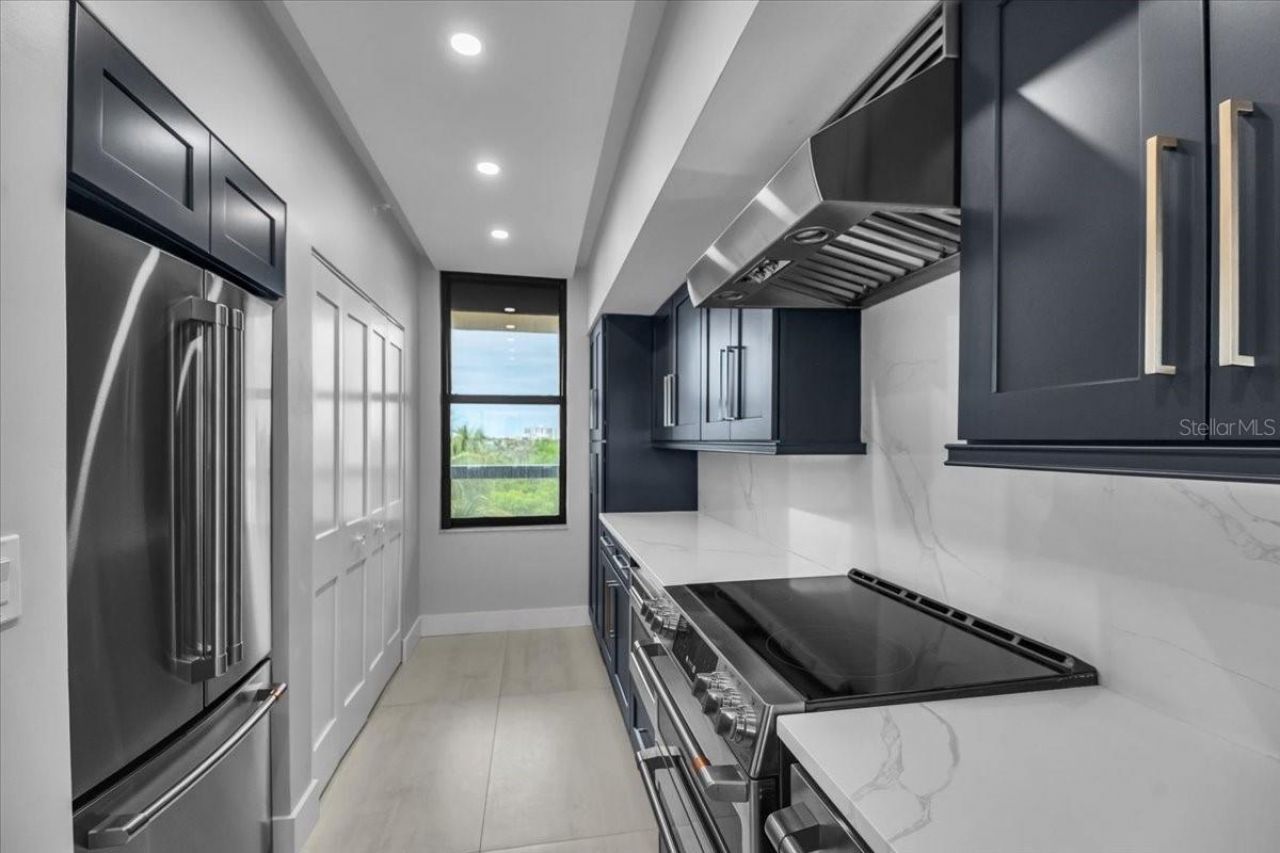 2020 Harbourside Drive, Unit 446, Longboat Key, FL 34228 Photo