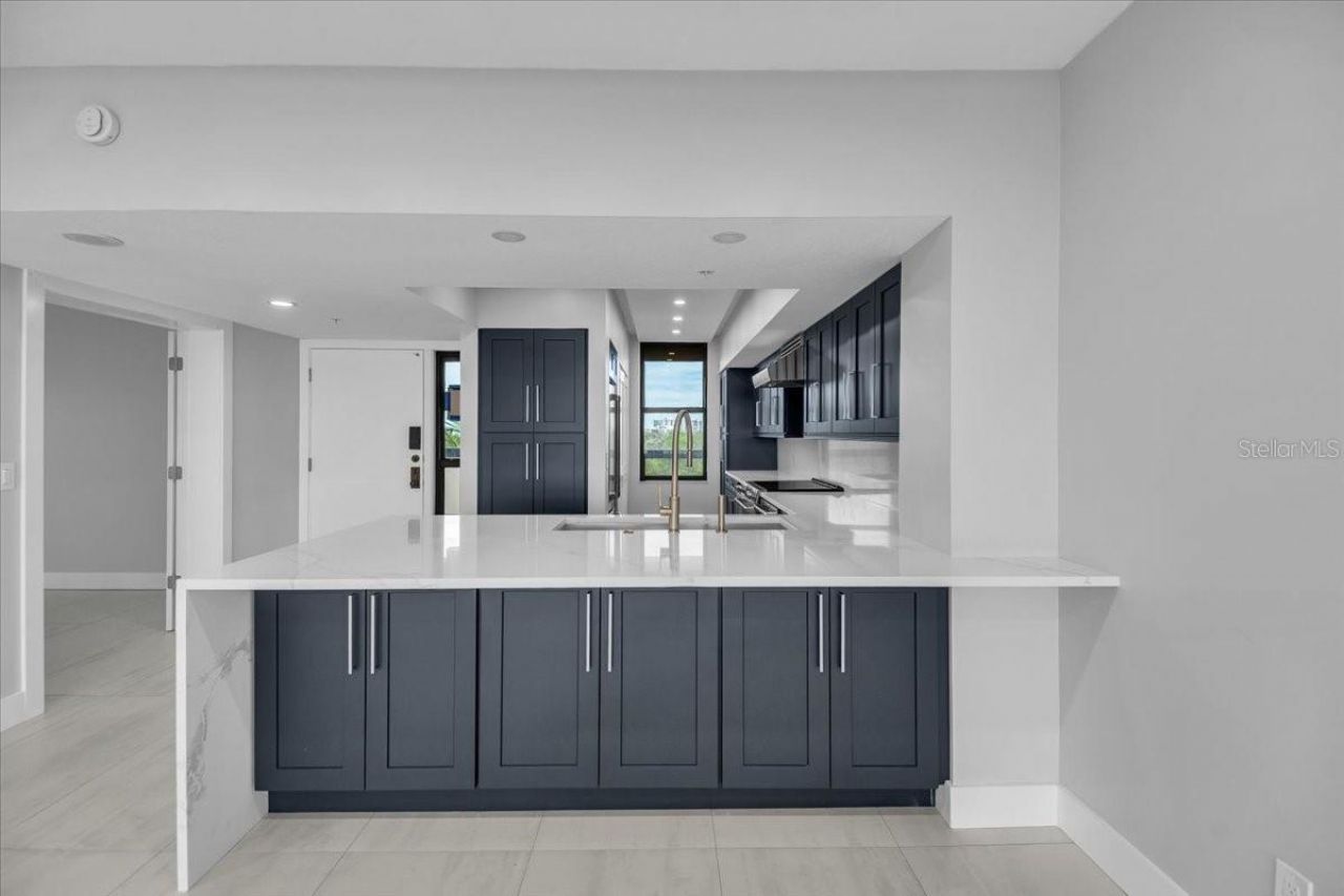 2020 Harbourside Drive, Unit 446, Longboat Key, FL 34228 Photo