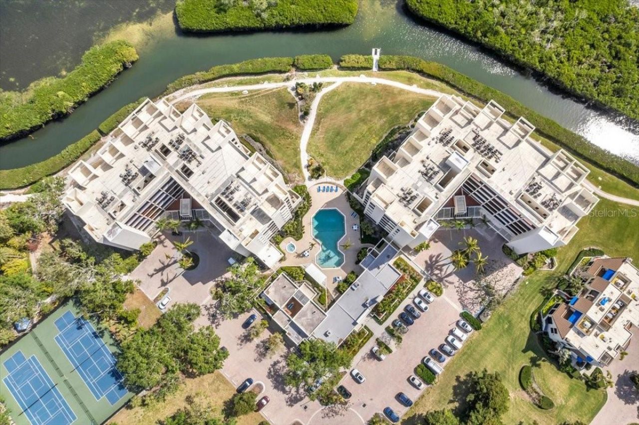 2020 Harbourside Drive, Unit 446, Longboat Key, FL 34228 Photo