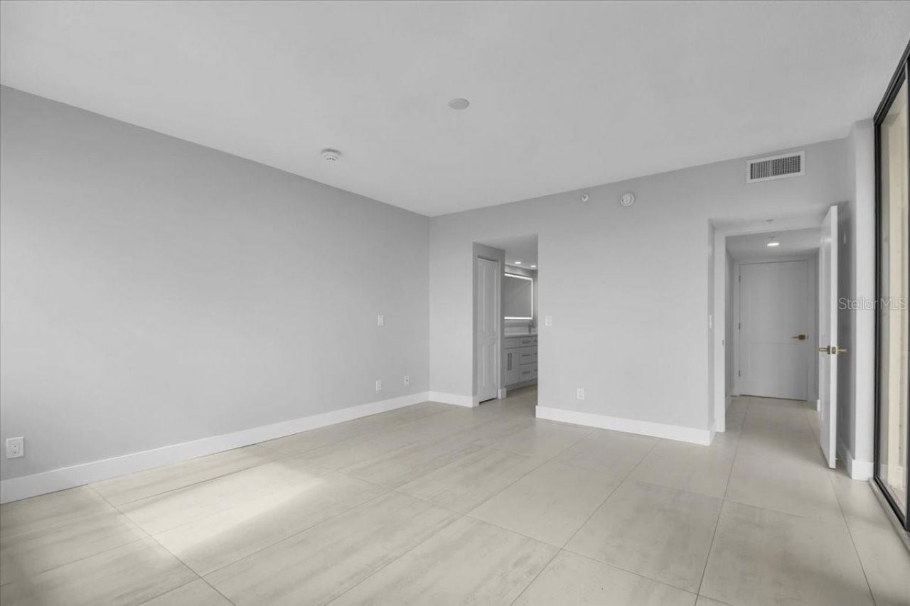 2020 Harbourside Drive, Unit 446, Longboat Key, FL 34228 Photo