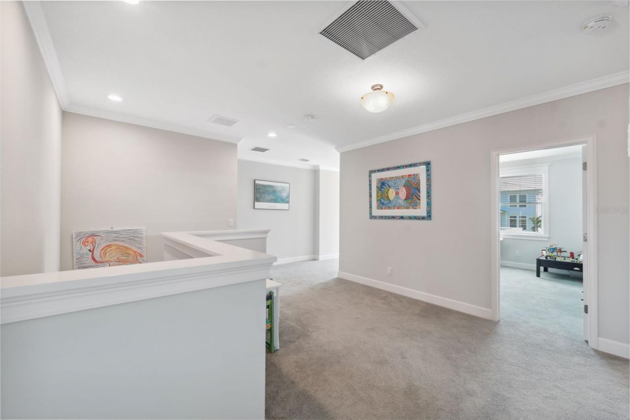 727 Key Royale Drive, Holmes Beach, FL 34217 Photo