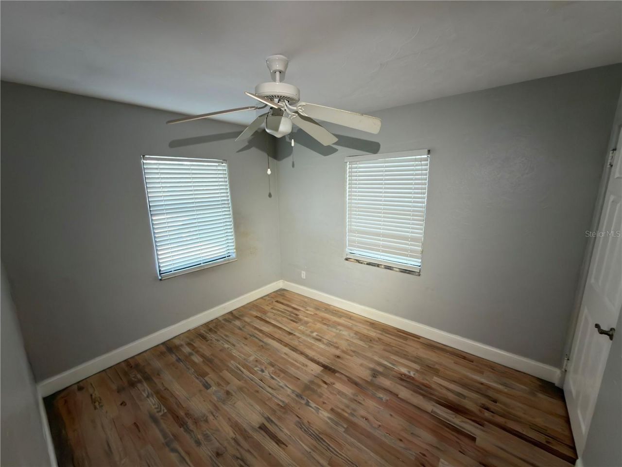 111 S Rhodes Street , Mount Dora, FL 32757 Photo