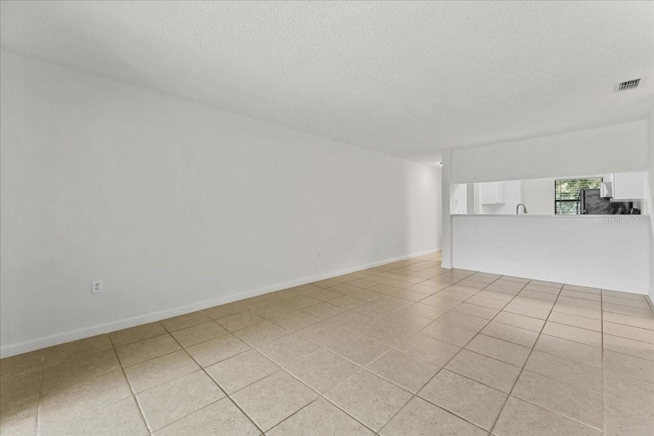3001 58th Avenue S, Unit 1106, Saint Petersburg, FL 33712 Photo