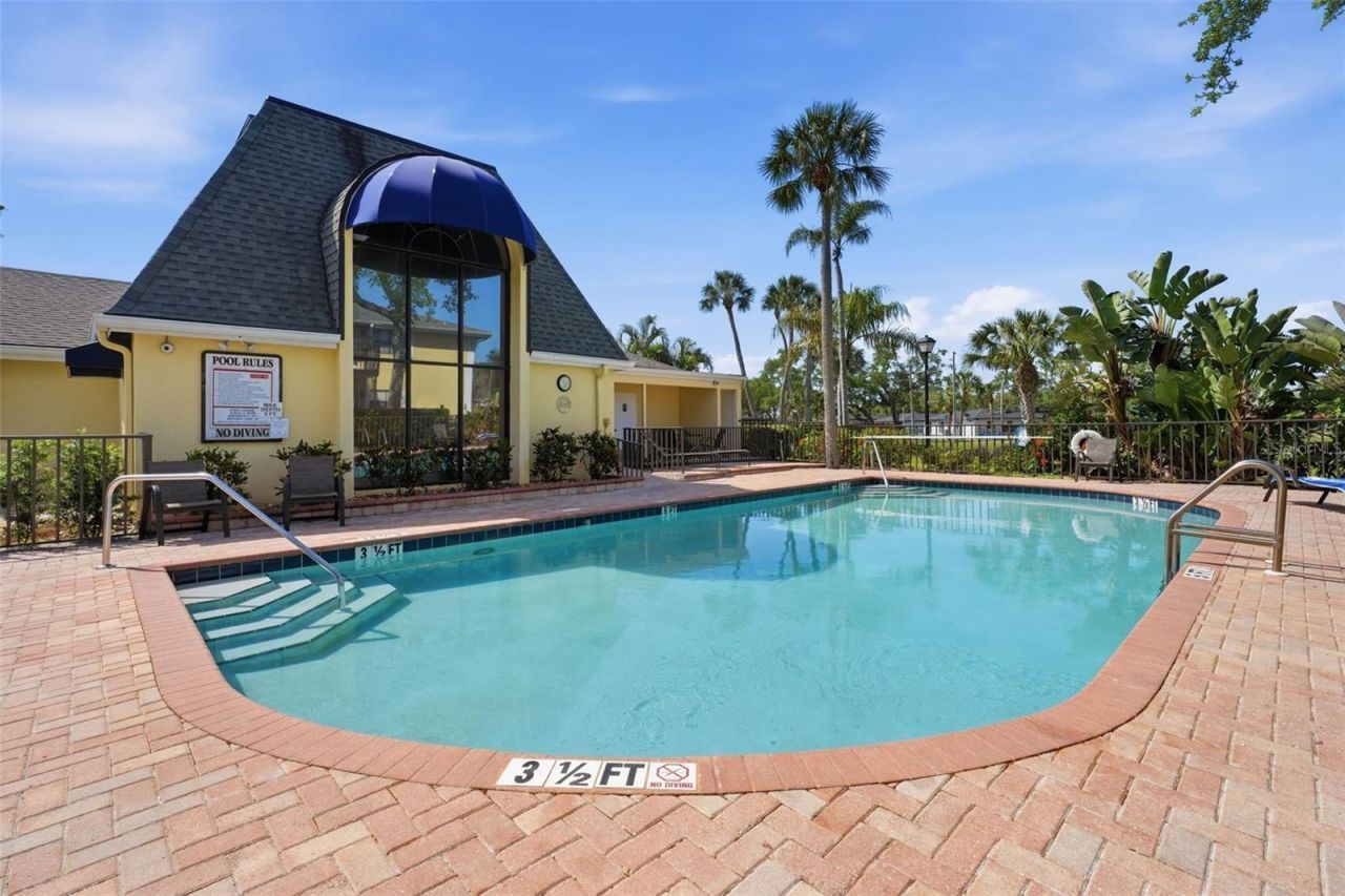 3001 58th Avenue S, Unit 1106, Saint Petersburg, FL 33712 Photo