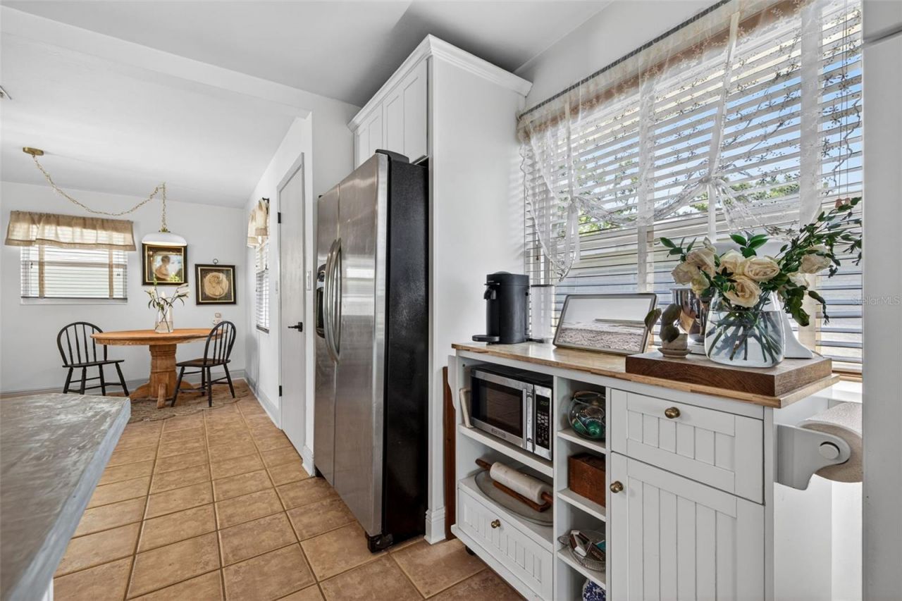 539 36th Avenue N, Saint Petersburg, FL 33704 Photo