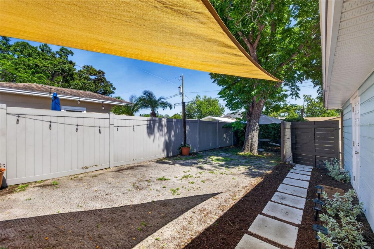539 36th Avenue N, Saint Petersburg, FL 33704 Photo