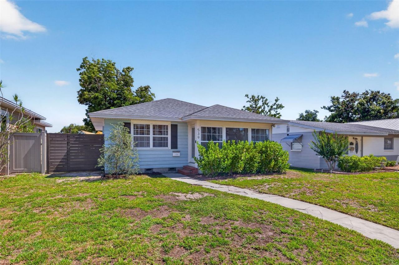 539 36th Avenue N, Saint Petersburg, FL 33704 Photo