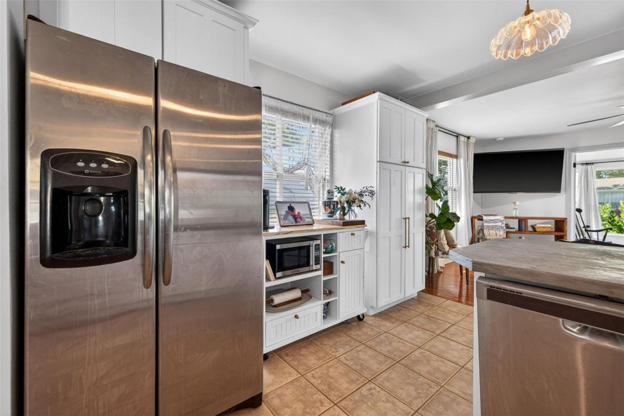 539 36th Avenue N, Saint Petersburg, FL 33704 Photo