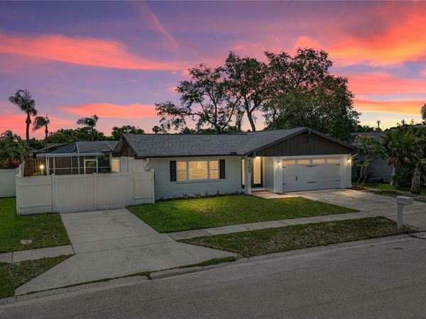 9305 120TH LANE , SEMINOLE, FL 33772