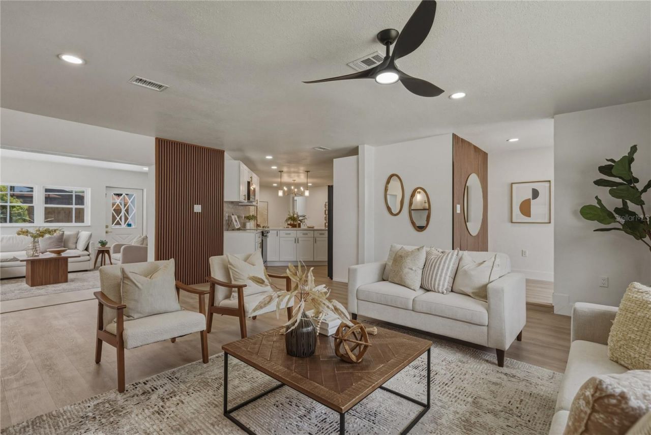 9305 120th Lane, Seminole, FL 33772 Photo