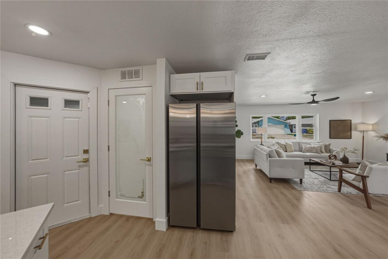 9305 120th Lane, Seminole, FL 33772 Photo