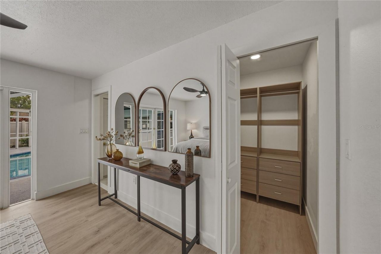 9305 120th Lane, Seminole, FL 33772 Photo