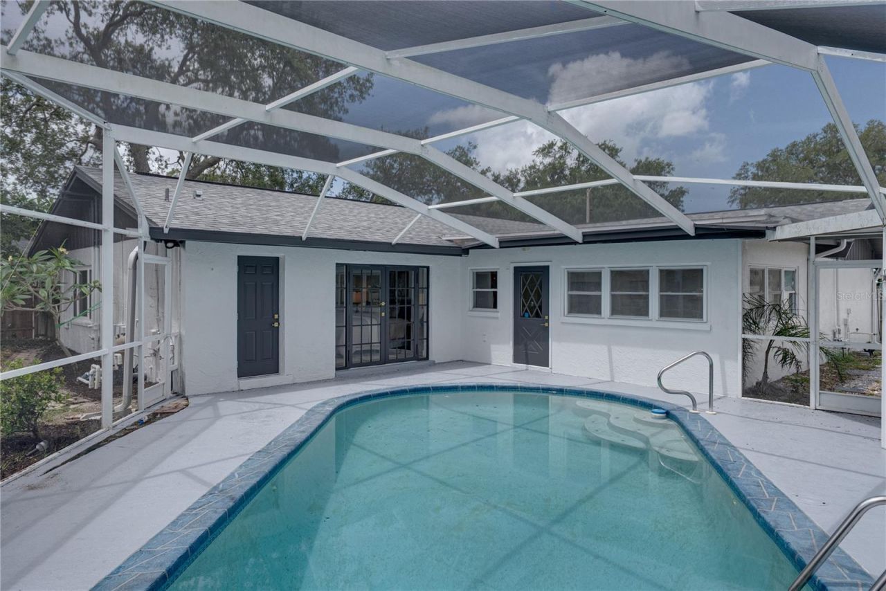 9305 120th Lane, Seminole, FL 33772 Photo