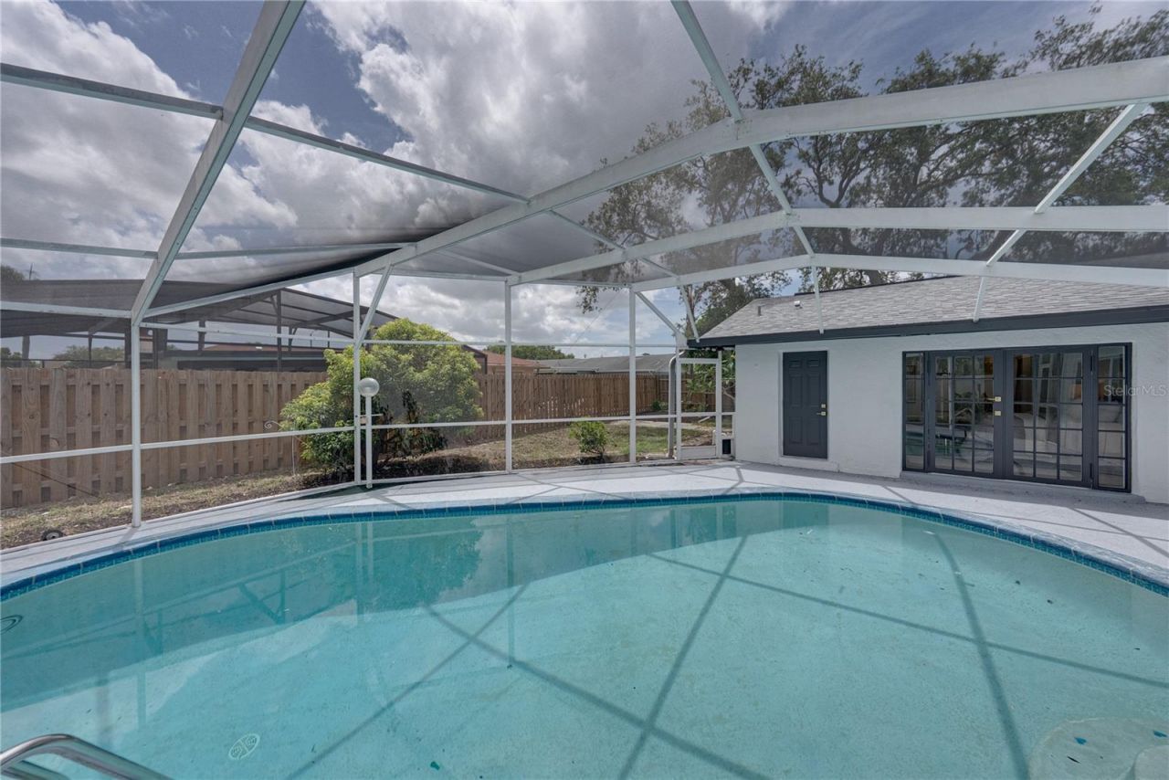 9305 120th Lane, Seminole, FL 33772 Photo
