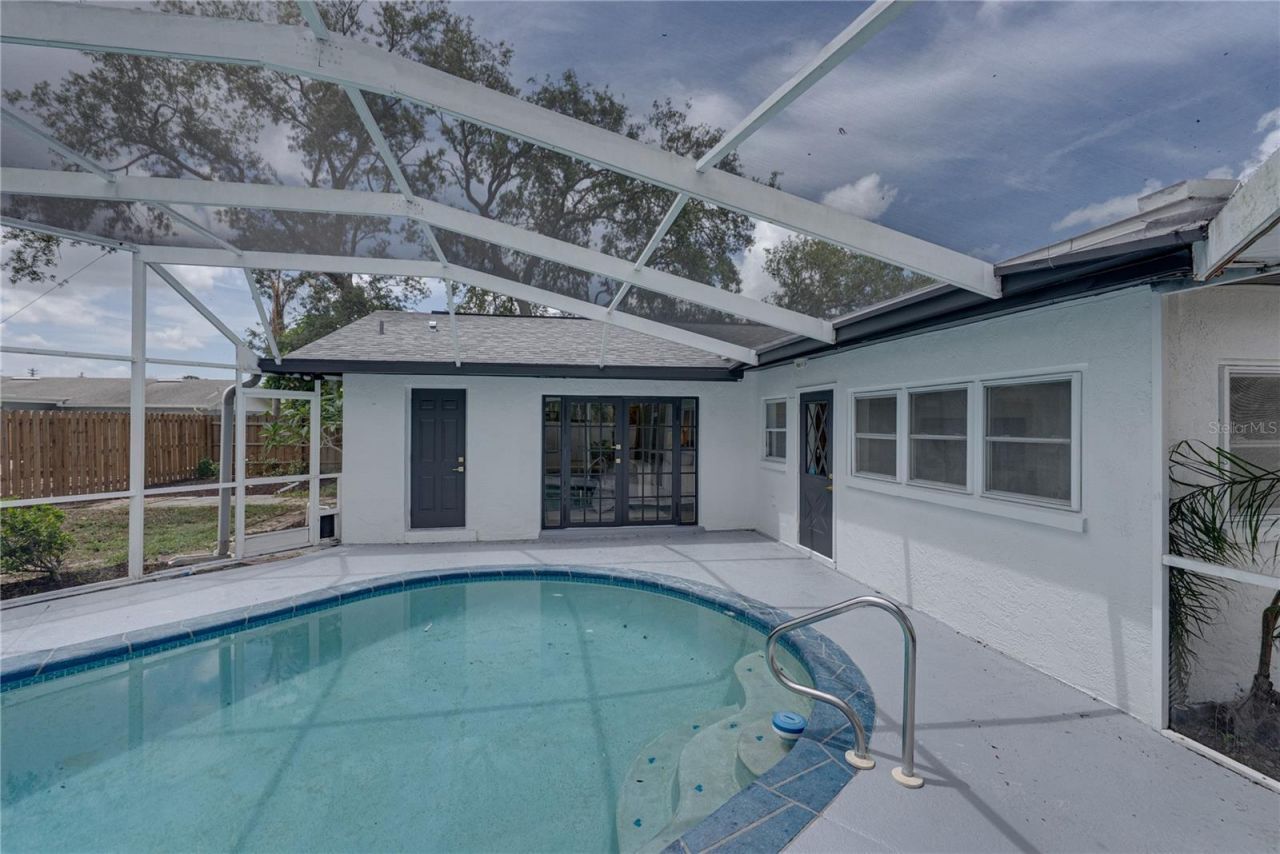 9305 120th Lane, Seminole, FL 33772 Photo