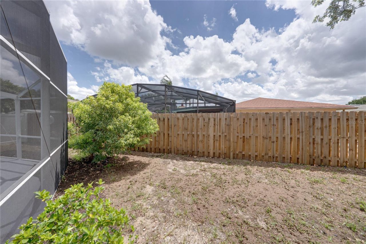 9305 120th Lane, Seminole, FL 33772 Photo