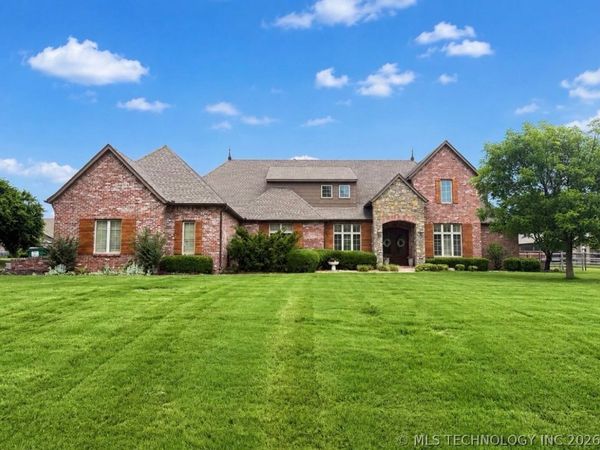 11404 E 132nd Place S, Broken Arrow, OK 74011