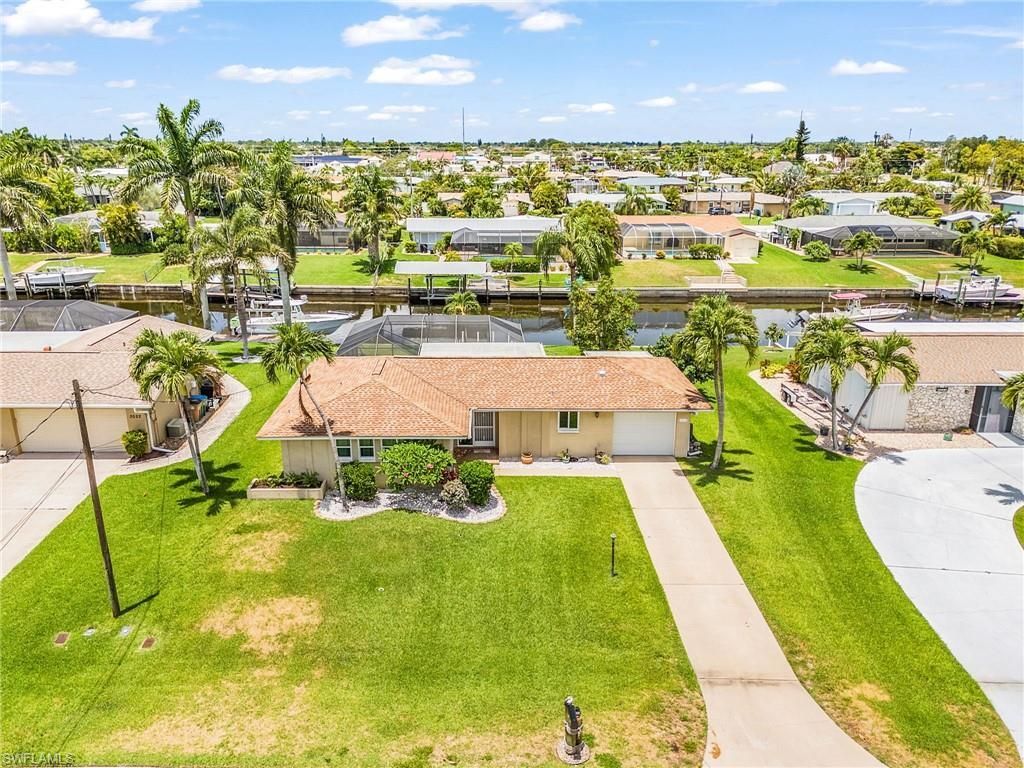 3018 SE 17th Pl, Cape Coral, FL 33904 Photo