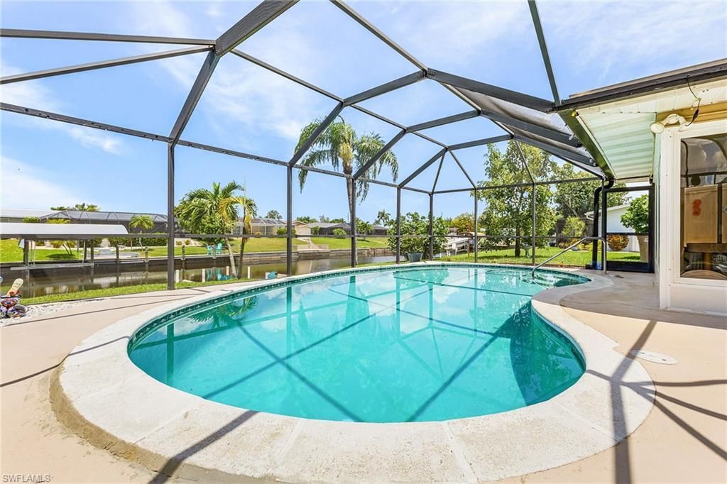 3018 SE 17th Pl, Cape Coral, FL 33904 Photo
