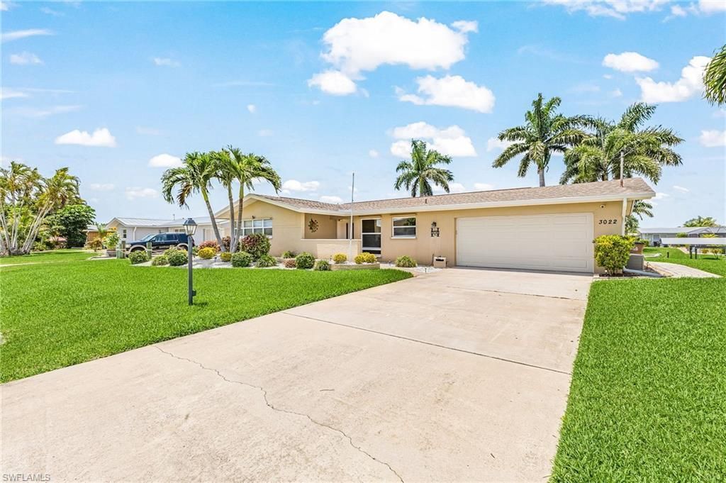 3022 SE 17th Pl, Cape Coral, FL 33904 Photo