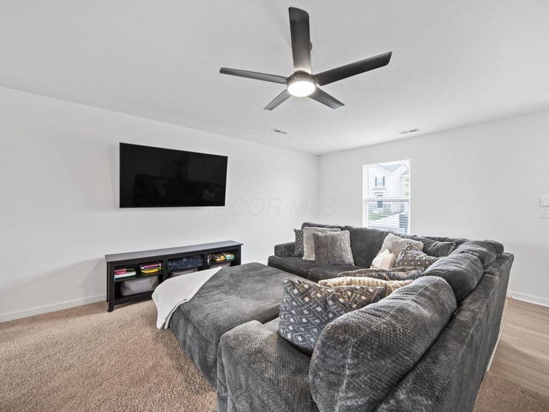25 Henderson Lane, Ashville, OH 43103 Photo 7
