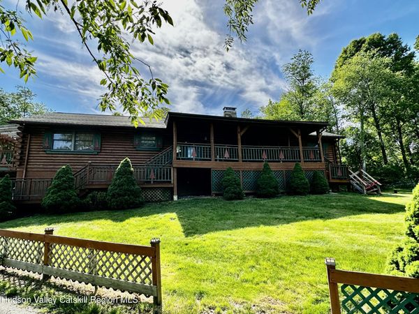 11 Cuomo Drive, Highland, NY 12528