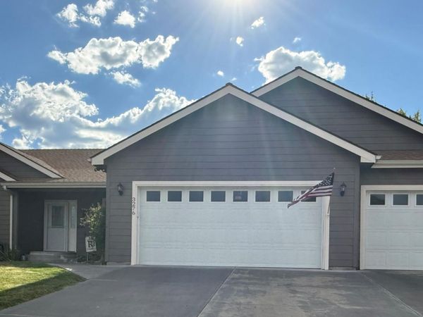 3276 Hammer Street, Klamath Falls, OR 97603