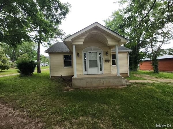 600 S Pershing Avenue, Salem, MO 65560