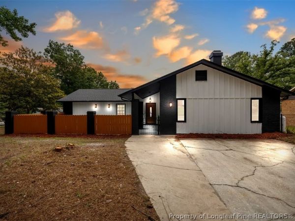 732 Sarazen Drive, Fayetteville, NC 28303