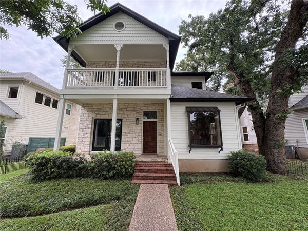 1204 W 39th ST, Austin, TX 78756