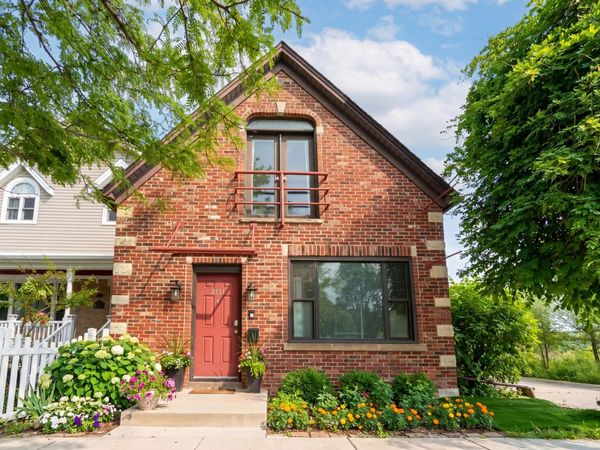 2331 N Elston Court , Chicago, IL 60614
