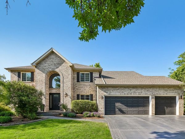 1507 Gardenside Court , Naperville, IL 60540